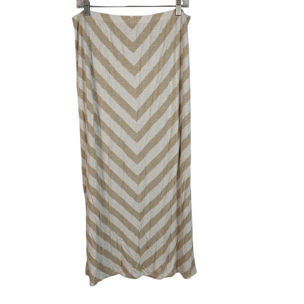 Chico's 2 Beige Chevron Print Midi Skirt